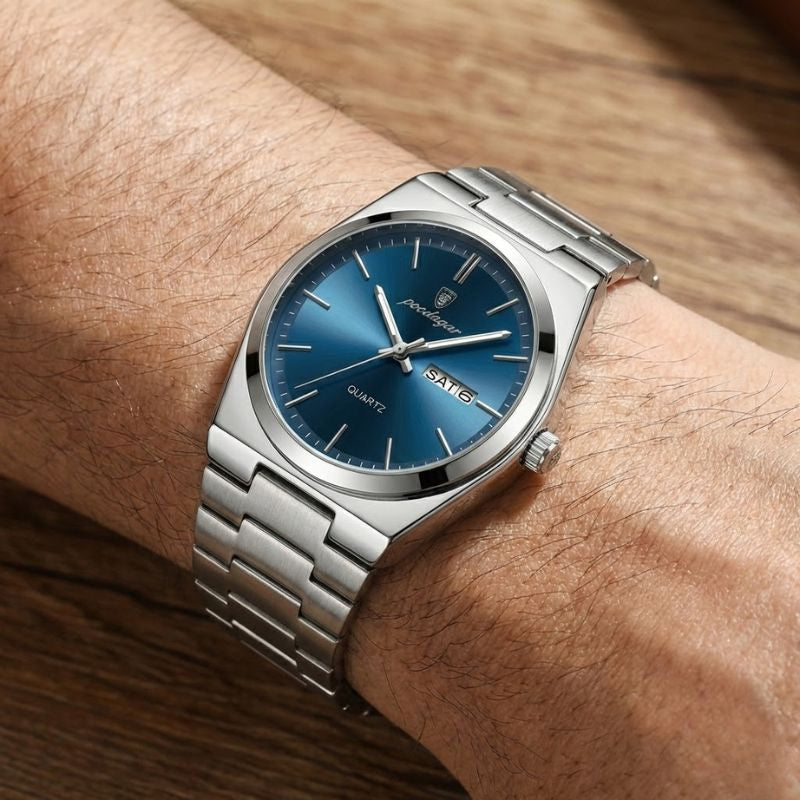 Relógio masculino Poedagar Magnate Blu Profondo em aço inoxidável, mostrador azul — outro ângulo