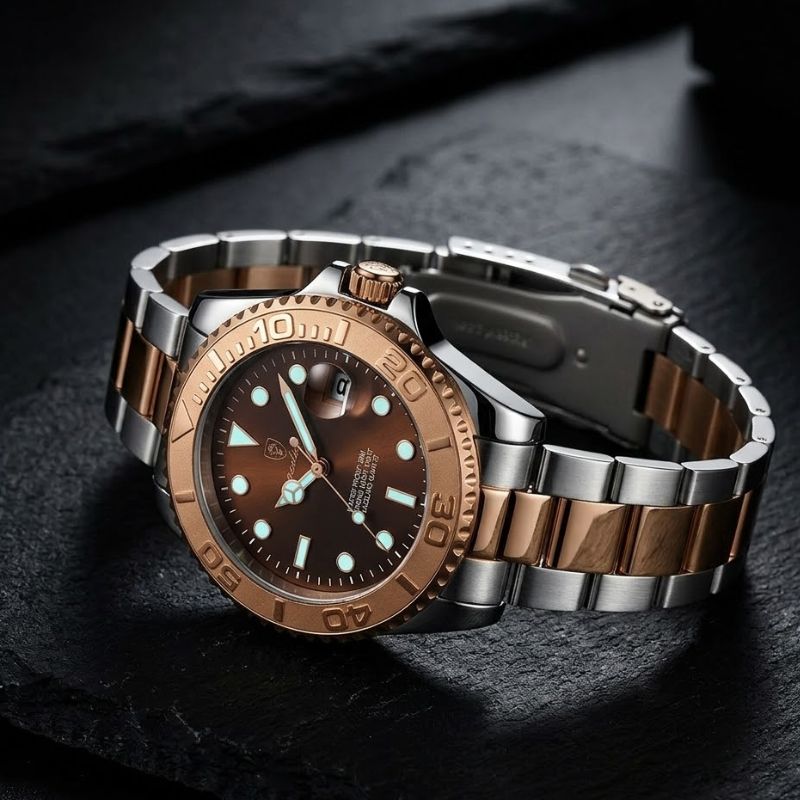 Relógio masculino Poedagar Submariner Rose Gold Brown em aço inoxidável, mostrador marrom — detalhe do acabamento